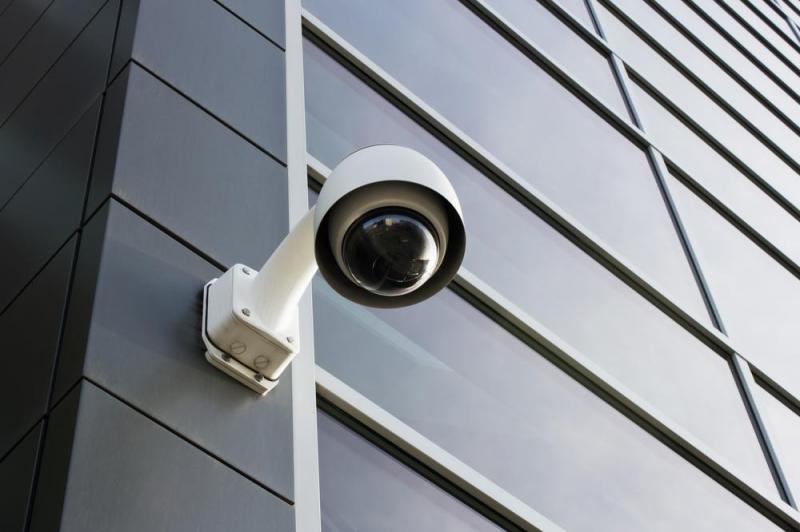 Courant faible &agrave; Clairoix : expertise et solutions sur mesure